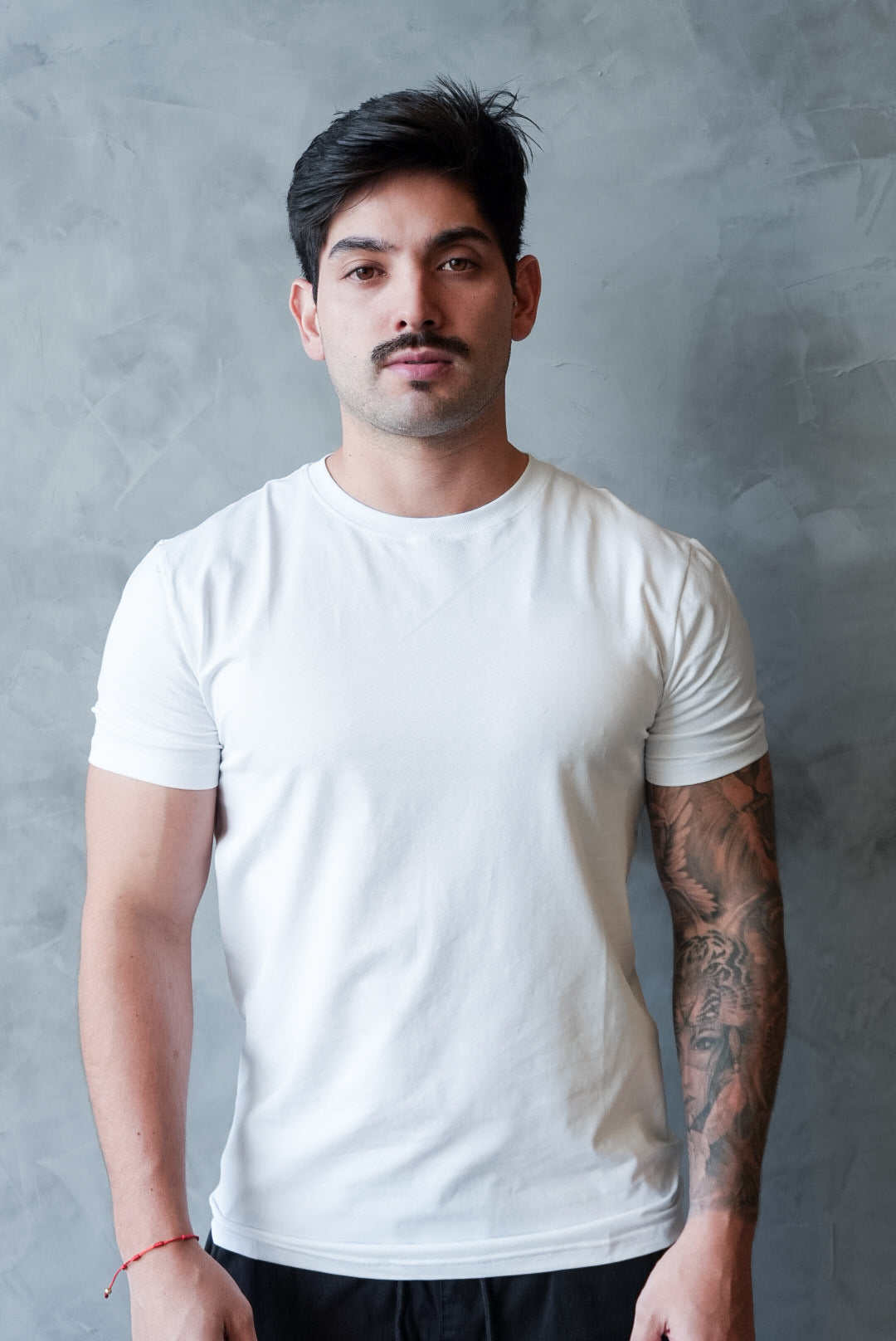 Camiseta Slim Essential Branca